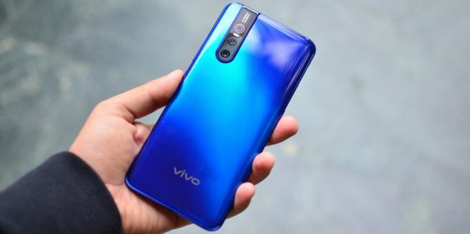 Smartphone Vivo V15 Pre gradientom späť obalový dizajn