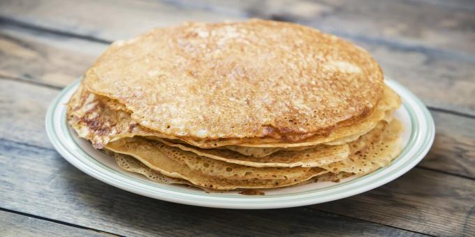 Krémové palacinky na ryazhenka: jednoduchý recept