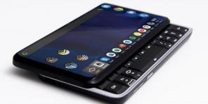 Astro Slide - 5G smartphone s QWERTY klávesnicou