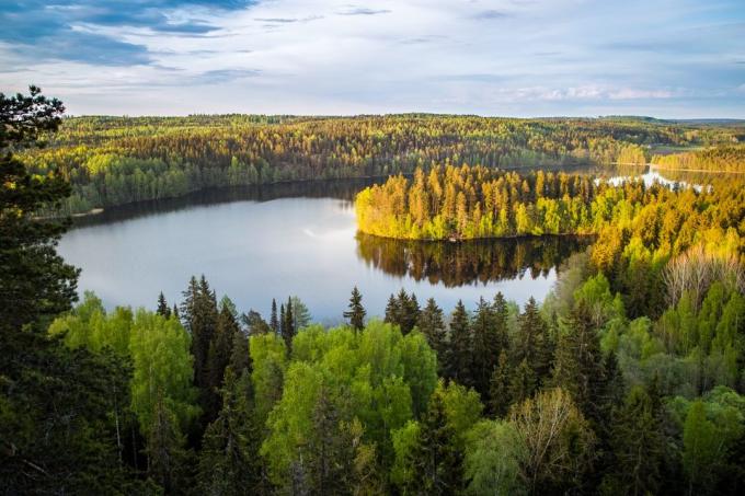 Fínsko - krajina tisícich jazier