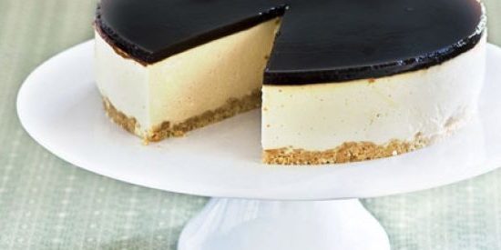 Tvarohové koláče recepty: káva a likér cheesecake bez pečenia