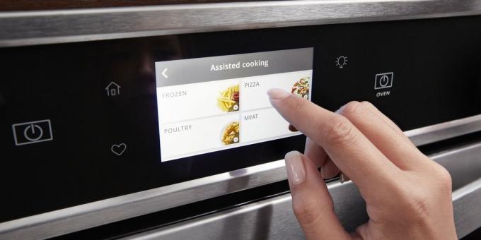 Na výstave CES-2019: Whirlpool Connected Hub Wall Oven