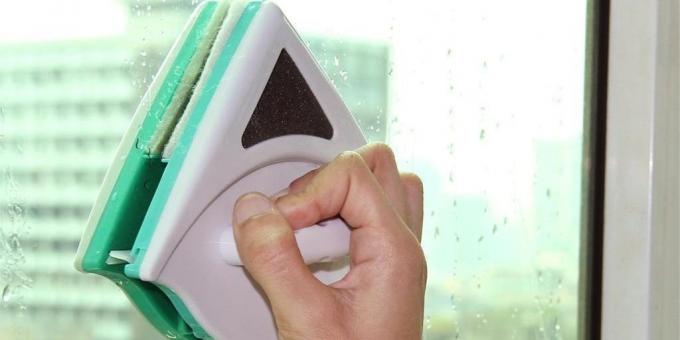Magnetický kefa na umývanie okien