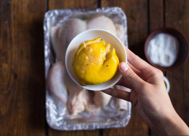 Ako variť kurča: citrón na chuť