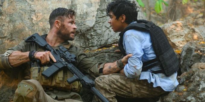 Netflix zverejnil upútavku na akčný film „Evakuácia“ s Chrisom Hemsworthom