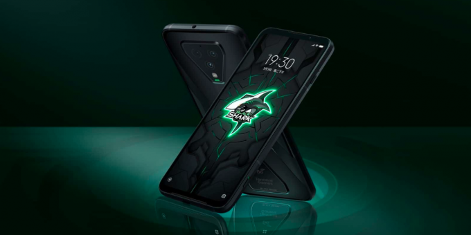 Spoločnosť Xiaomi predstavila herný smartfón Black Shark 3 s neobvyklým kamerovým modulom a špičkovými funkciami