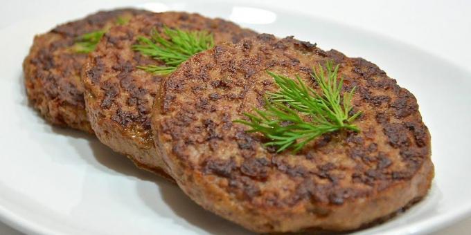 Hovädzie karbonátky s pečeňou a mletého mäsa