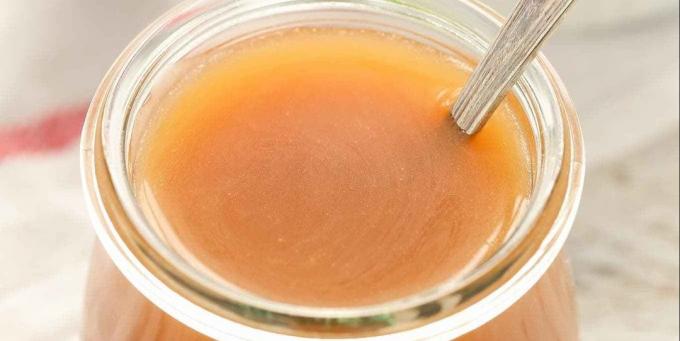 Polevy na palacinky: solené karamel
