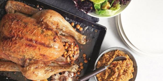 To, čo sa varí kurča: Kuracie mäso v rúre s pastou z cíceru