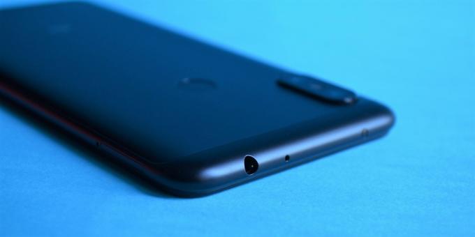Prehľad Xiaomi redmi Poznámka 6 Pre: slúchadlový jack