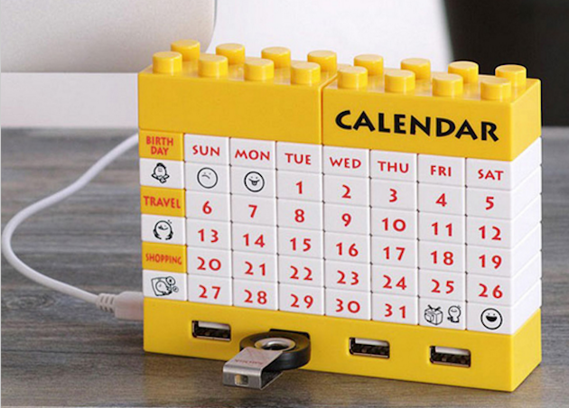 Večný kalendár Lego-c-USB hub