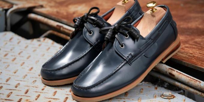 Ako sa starať o kožené topánky: Ak vám topánky alebo čižmy zvlhnú, ihneď ich osušte