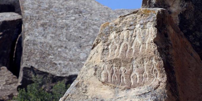 Dovolenka v Azerbajdžane: petroglyfy