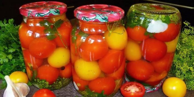 Recepty: Marinované paradajky s bylinkami
