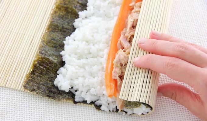 Ako sa pripraviť sushi: hosomaki a futomaki