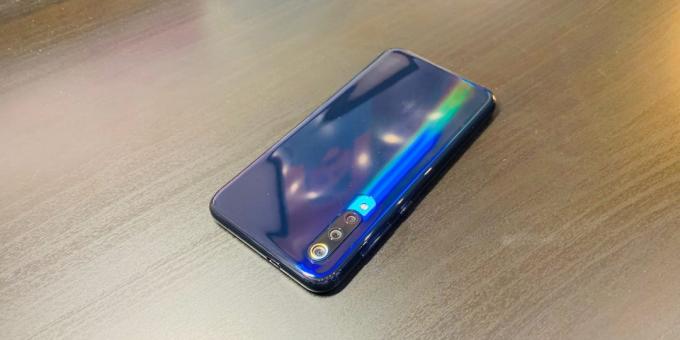 Xiaomi Mi 9 SE: V prípade,