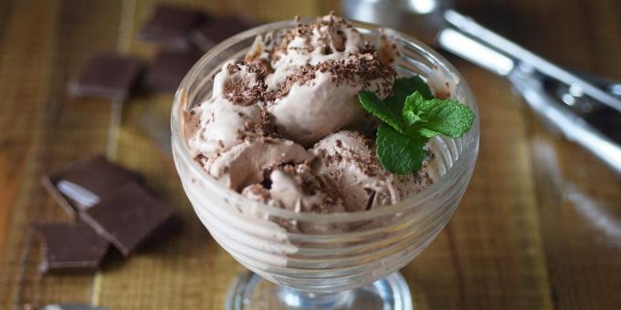 Čokoládová zmrzlina s kondenzovaným mliekom