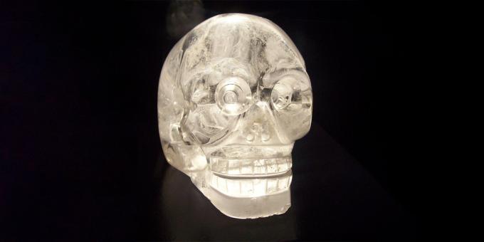 Technológie starovekých civilizácií: Krištáľová lebka v múzeu Quai Branly v Paríži