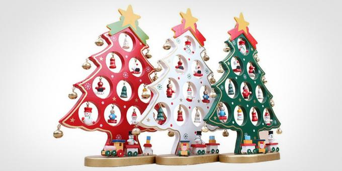 Vianočné stromčeky s hračkami