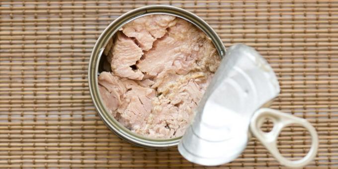 V niektorých produktov vitamínu D: konzervovaný tuniak