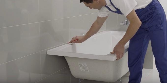 Inštalácia kúpeľ s rukami: Pokúste sa nastaviť vaňu