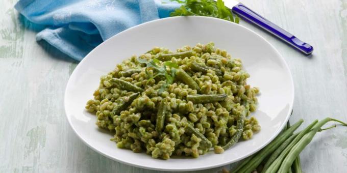 Špaldové pesto z fazule a rukoly