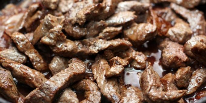  Ako variť mäso v rúre: Hovädzie plátky, pečené v alobale 