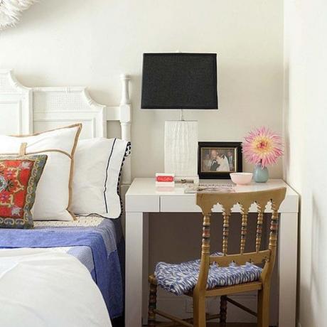 Navrhovať malé byty: nočný stolík