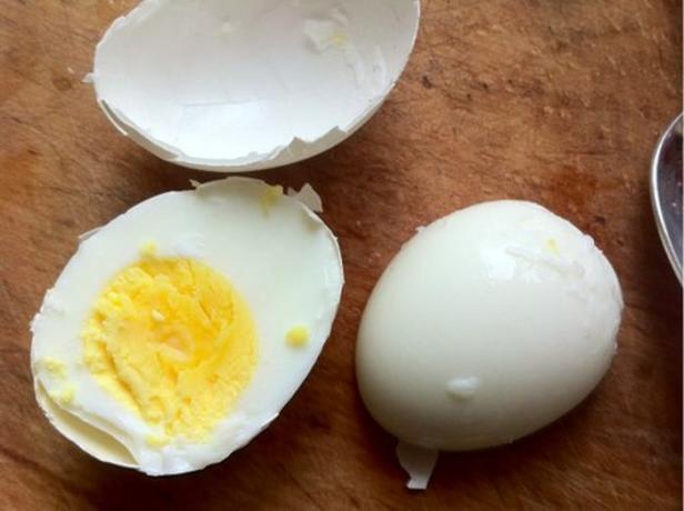 Kuchynské triky: ako rýchlo vyčistiť varené vajcia