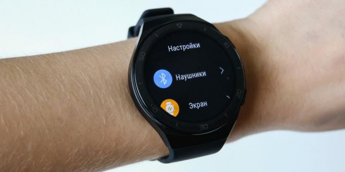 Huawei Watch GT 2e: pripojenie slúchadiel