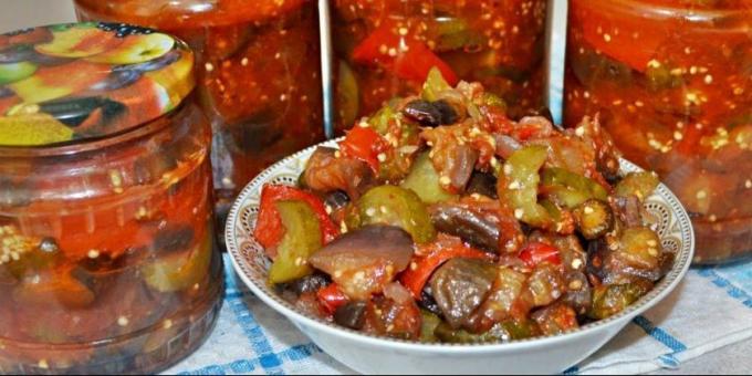 Delicious Baklažán, v zime: baklažán s uhorky a papriky v paradajkovej omáčke