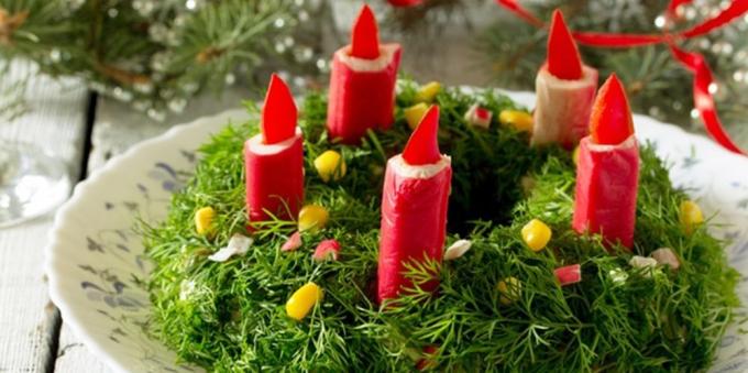 Vianočné šaláty: šalát s krabie tyčinky "vianočný veniec"