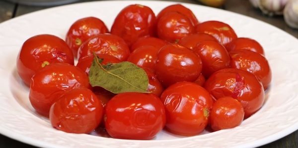 Sladké nakladaná paradajky - recepty