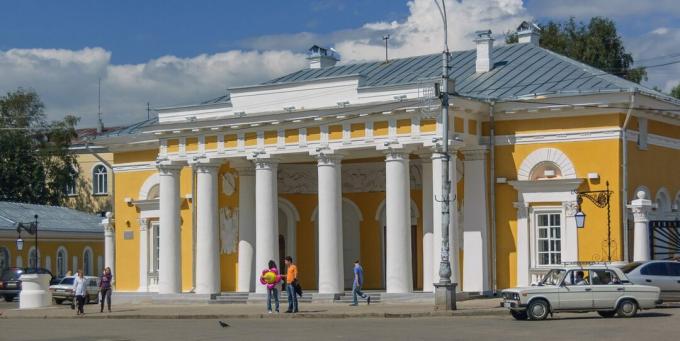 Čo vidieť v Kostrome: strážna budova