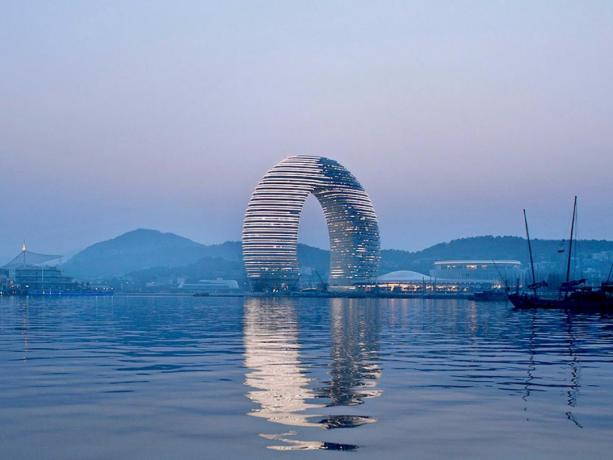 Čínska architektúra: v Huzhou Hotel "Sheraton"
