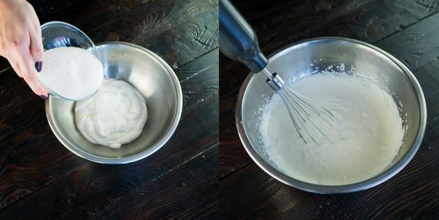 Klasický "Medovik" s kyslou smotanou: v hlbokej miske zmiešajte kyslú smotanu a cukor