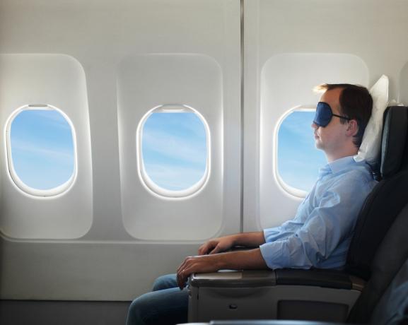 Portrét muža, relaxáciu v lietadle