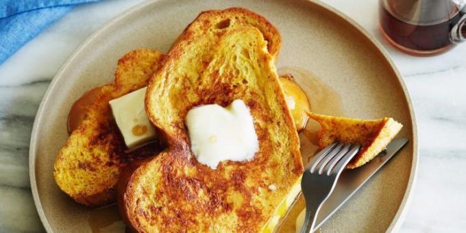 Čo variť na raňajky: francúzsky toast so škoricou