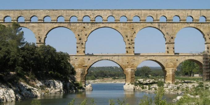 architektonické pamiatky: Pont du Gard